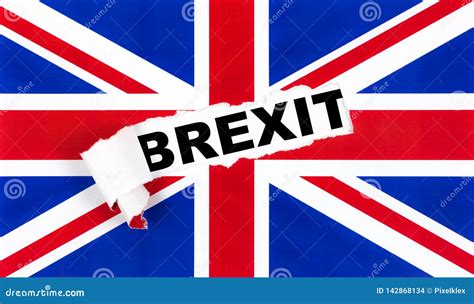 Brexit: การถอนตัวของสหราชอาณาจักรจากสหภาพยุโรป: ผลกระทบต่อการเมือง เศรษฐกิจ และสังคมของอังกฤษ